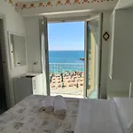 Arturo Hotel Sirolo