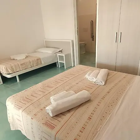 Arturo Hotel