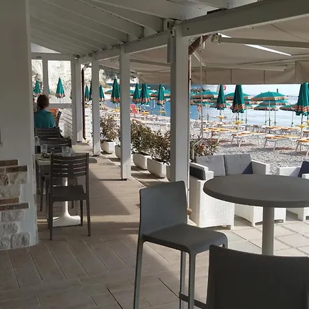 Hotel Arturo Sirolo