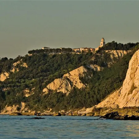 Arturo Hotel Sirolo
